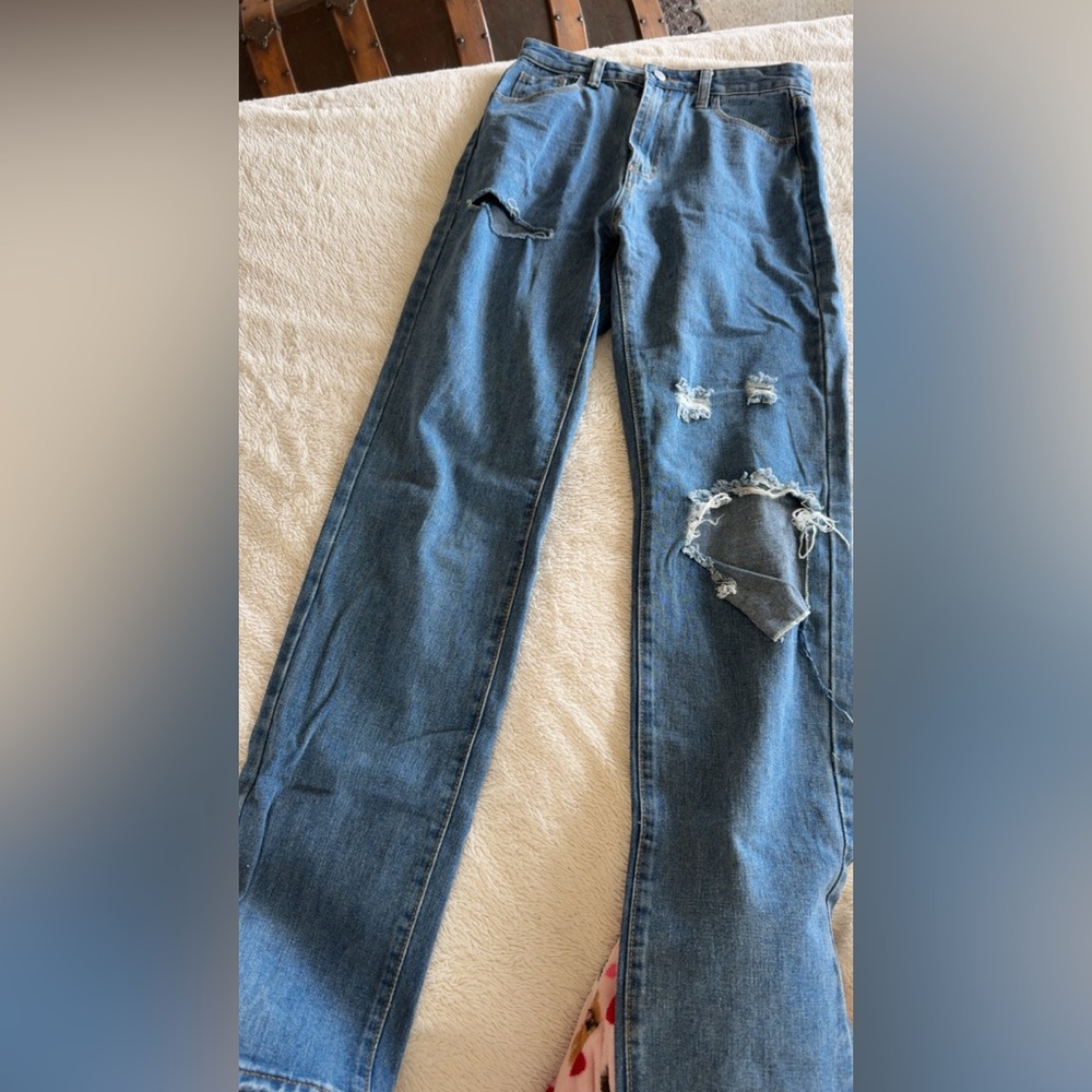 SHEIN Distressed Straight Jeans in Blue